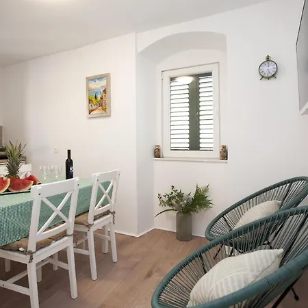 דירה Central Square Slavuj ספליט