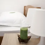 Central Square Slavuj Apartman *